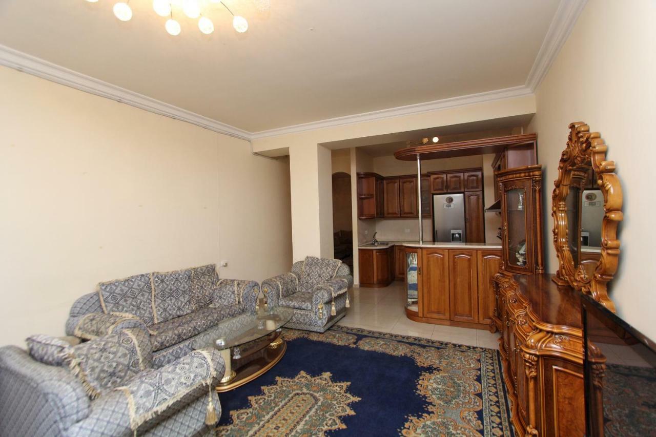 Apartments Emili Yerevan Exterior photo